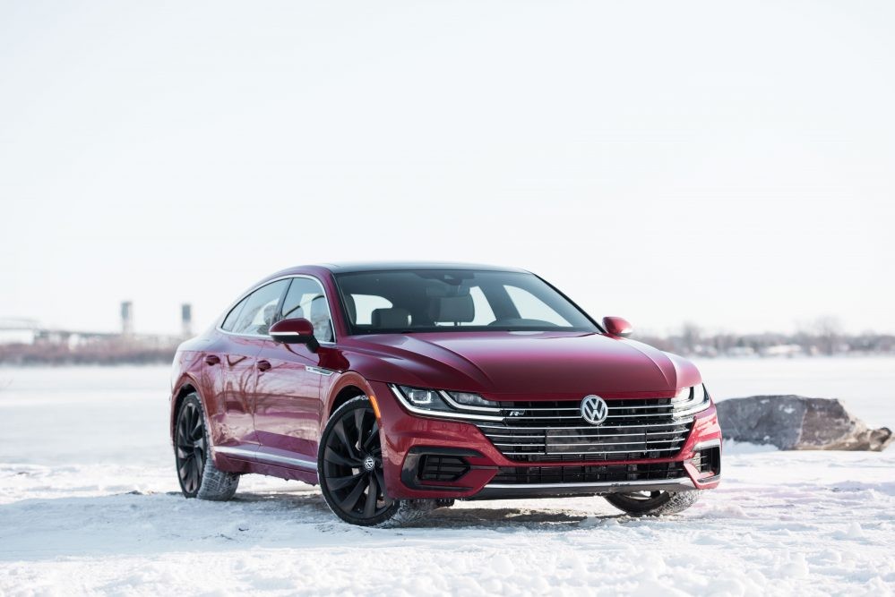 Volkswagen Arteon Front View