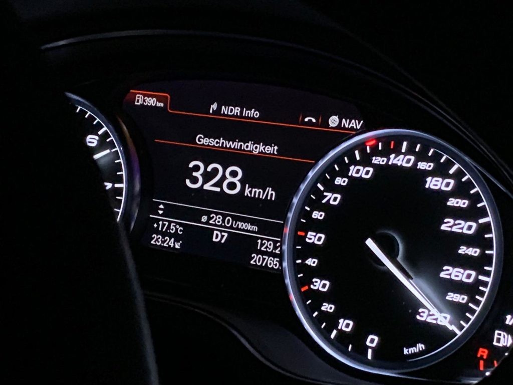 Vmax Aufhebung Audi A8